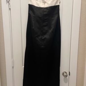 Formal dress w/slit